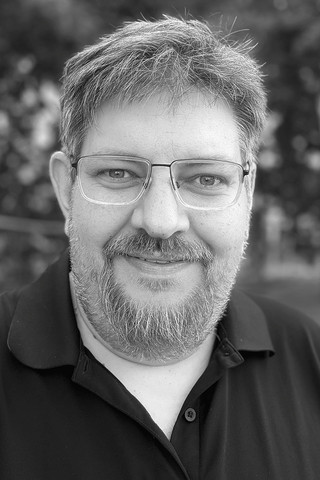  Portraitfoto von Jona Michael Tarnowski 