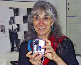 Foto von Jacqueline Giere im Fritz bauer Institut im April 2005